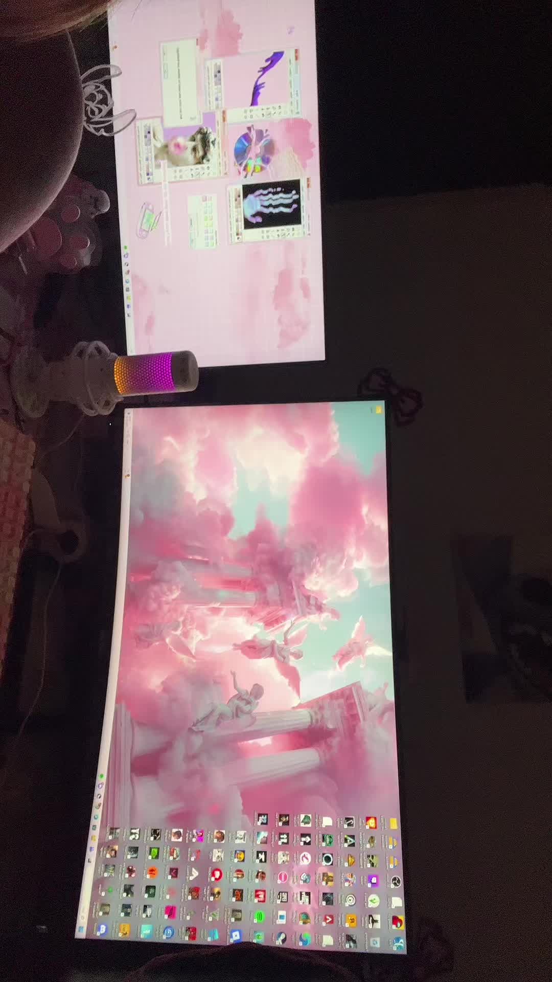@𝓨𝓸𝓾𝓻 𝓯𝓪𝓿𝓸𝓻𝓲𝓽𝓮