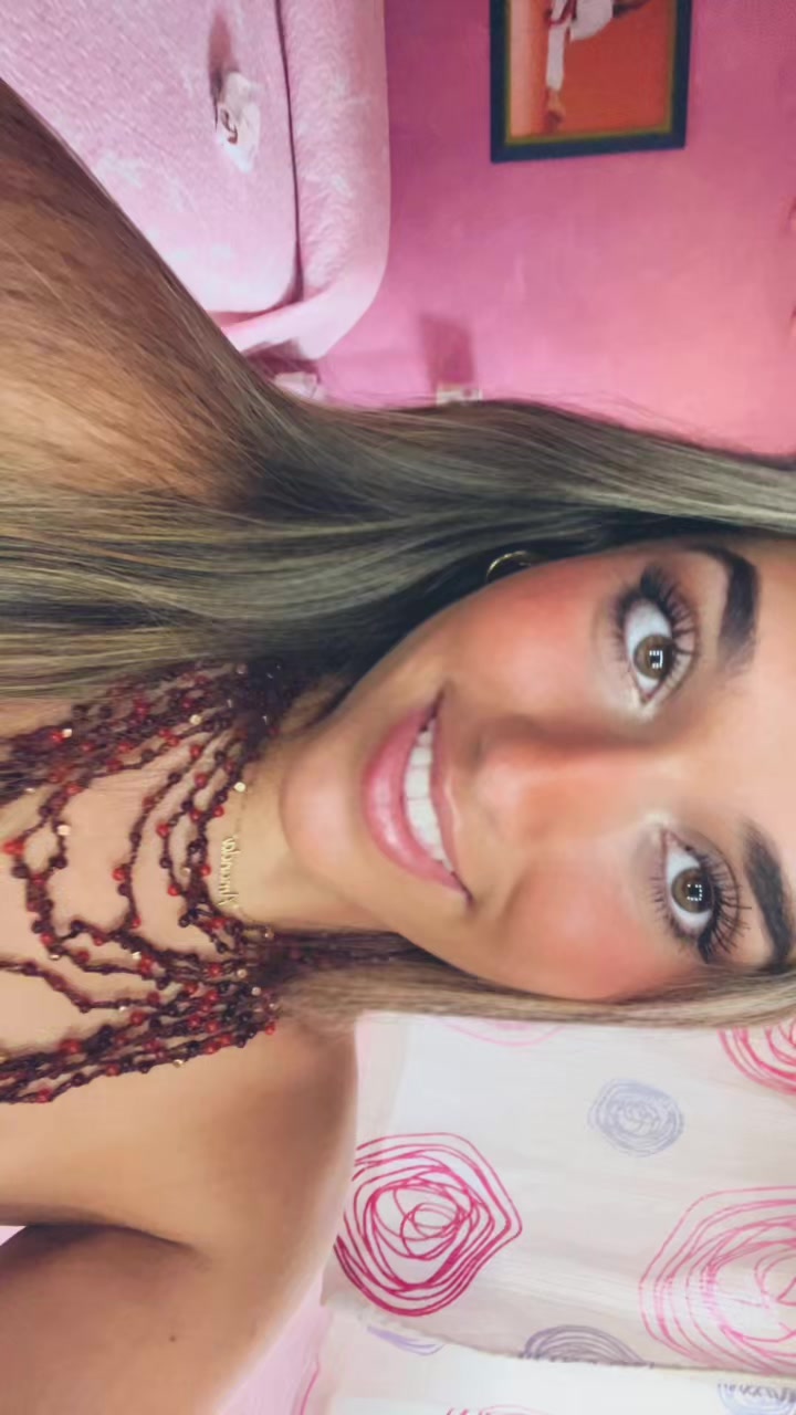@amandamendo_