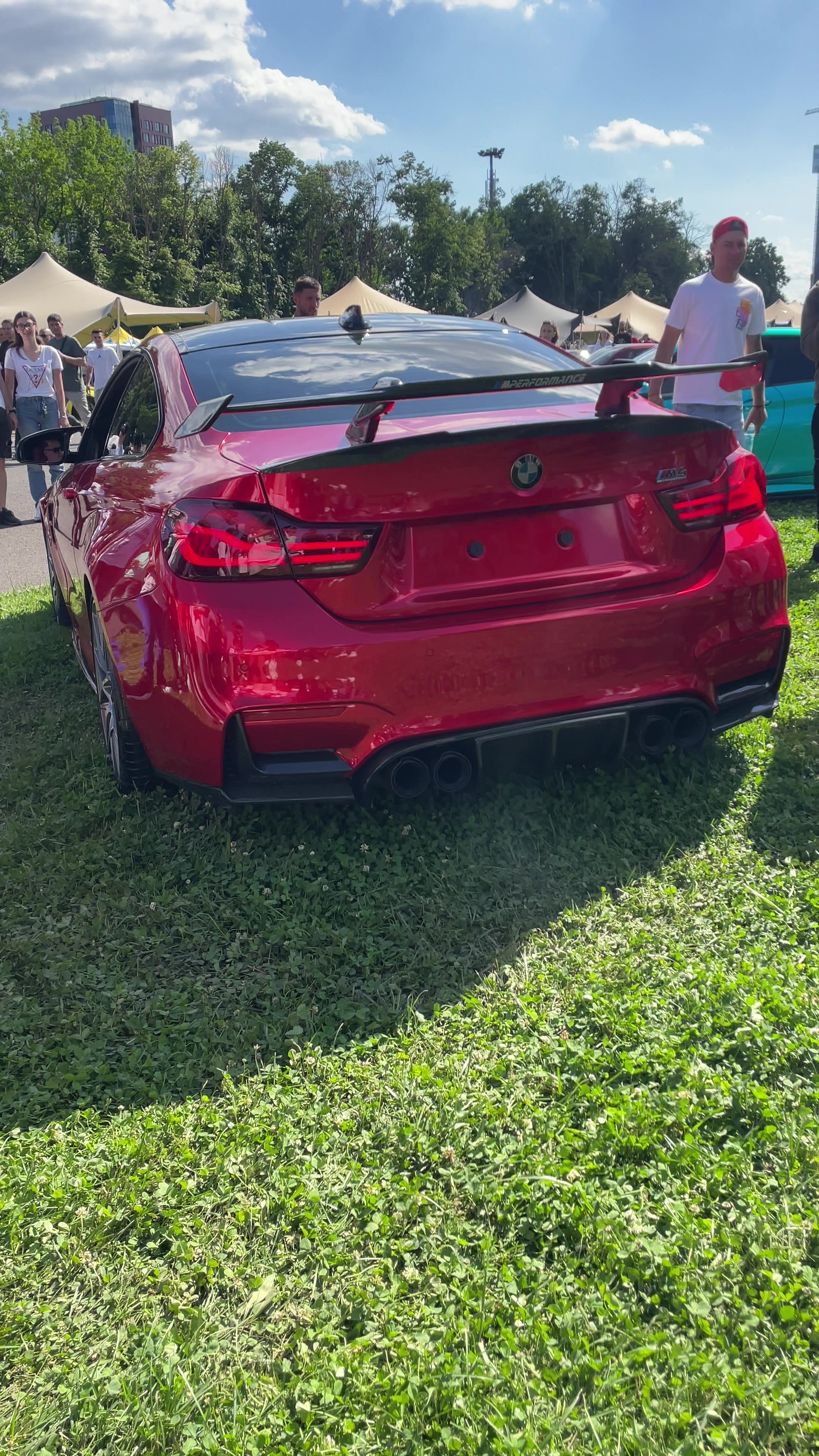 @dvdonwheels