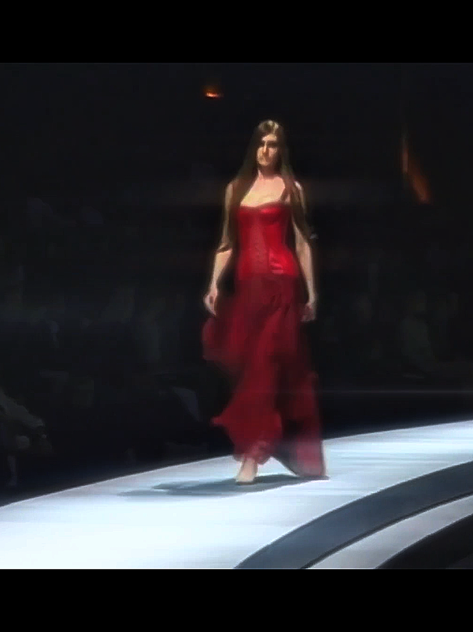 @fashion.runways