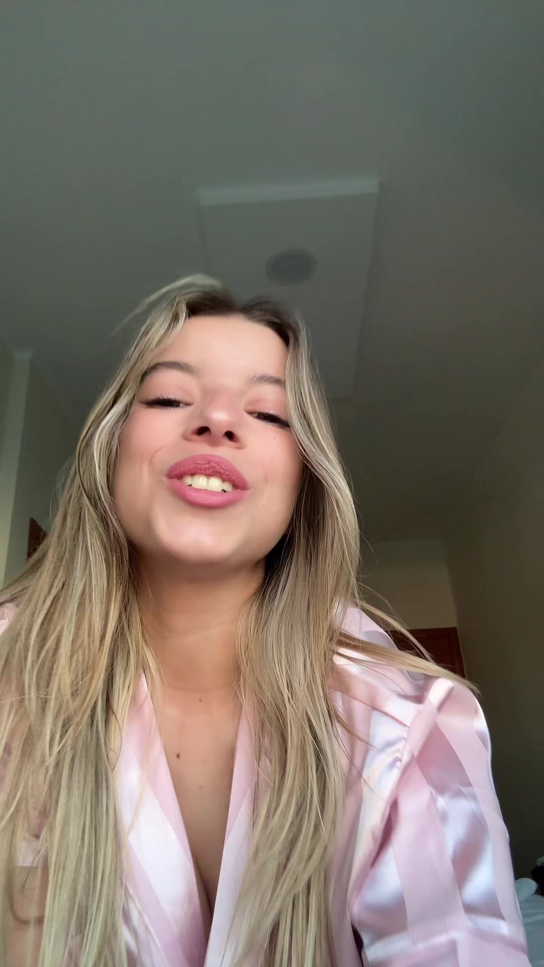 @linduzz