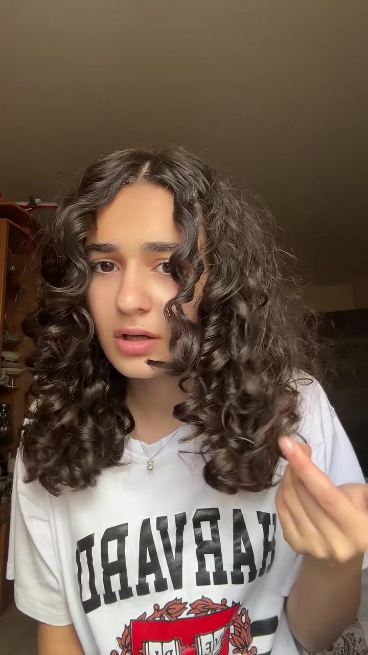 @Mari♡︎