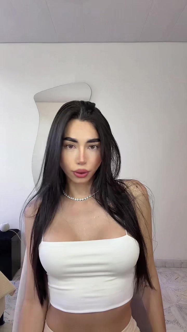 @Daniela Arango✨
