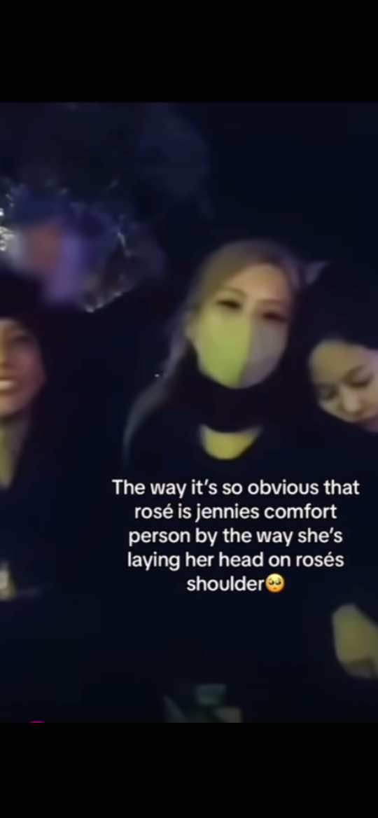 @𝔼𝕞𝕒𝕟