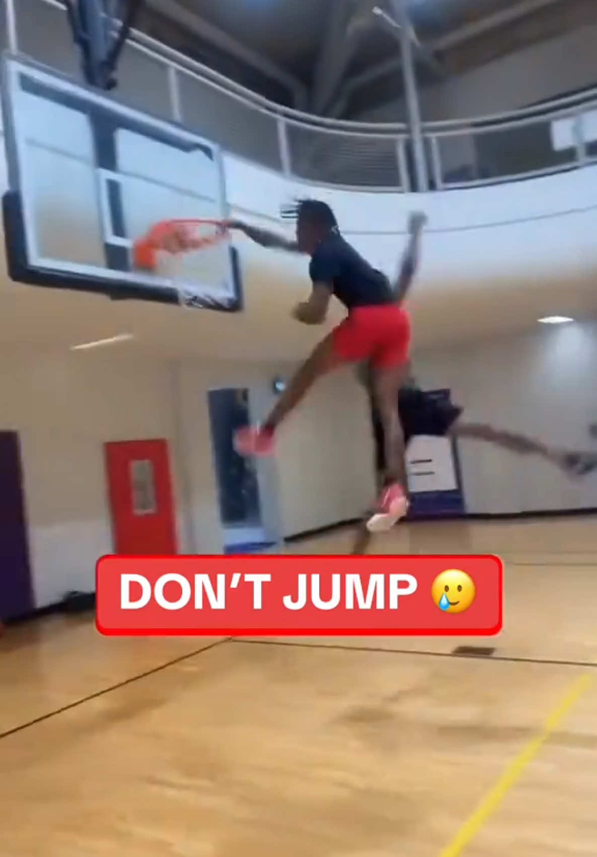 @DUNK | BASKETBALL