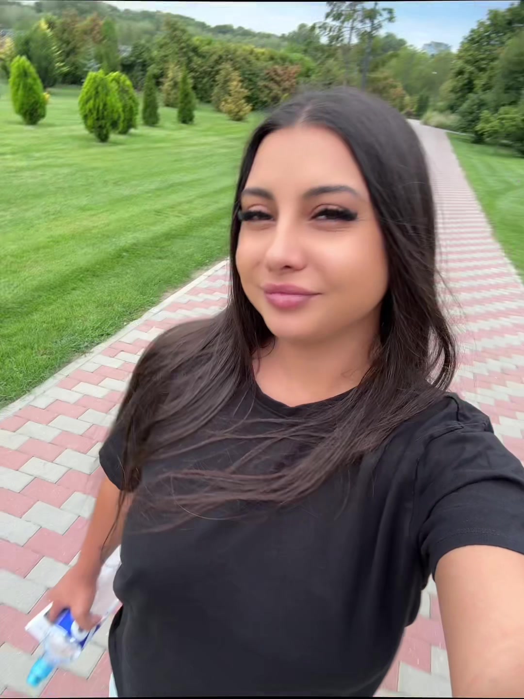 @Latina🤫