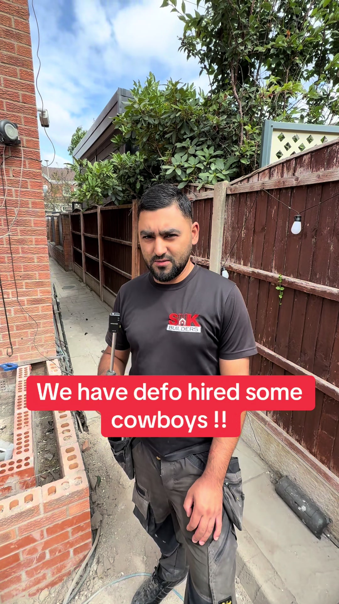 @HouseReno88