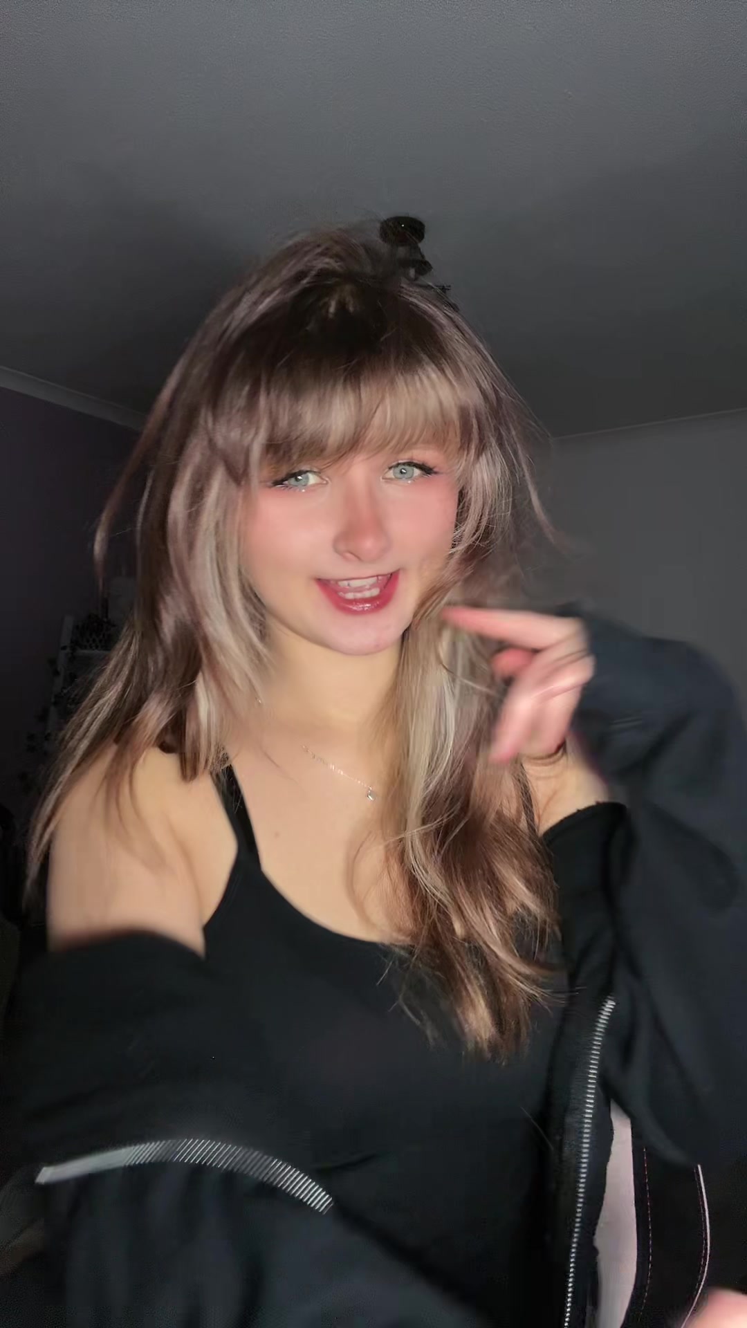 @Lily/liwynx