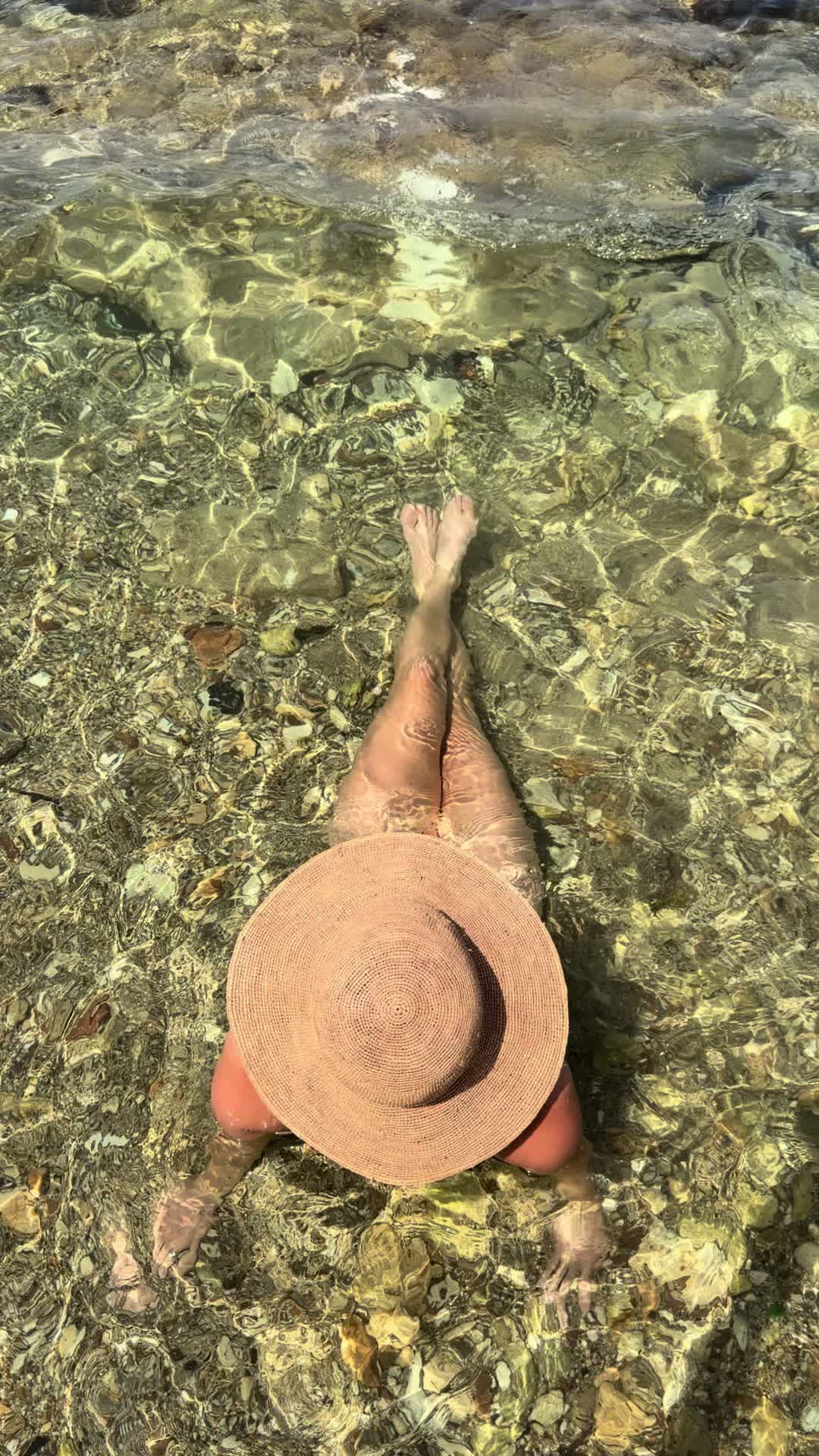 @maloupeterson