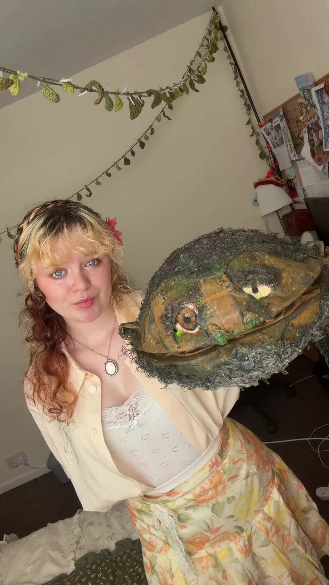 @Smolly