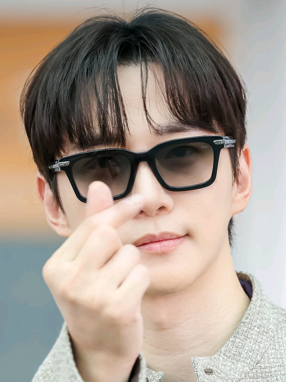 @junhostyle