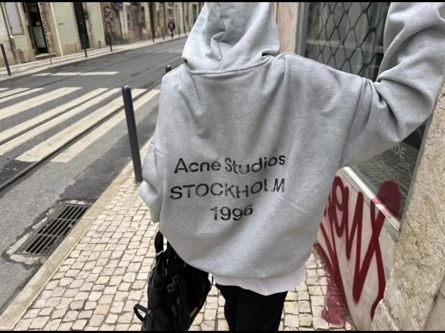 @💸