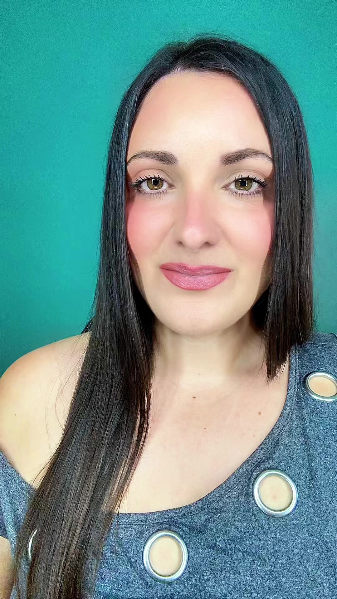 @Lolyymakeupp