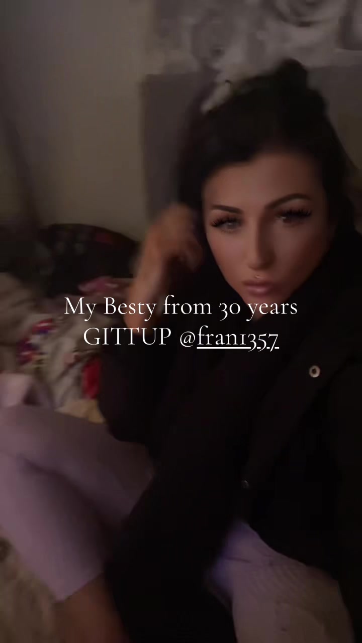 @kayRoxy