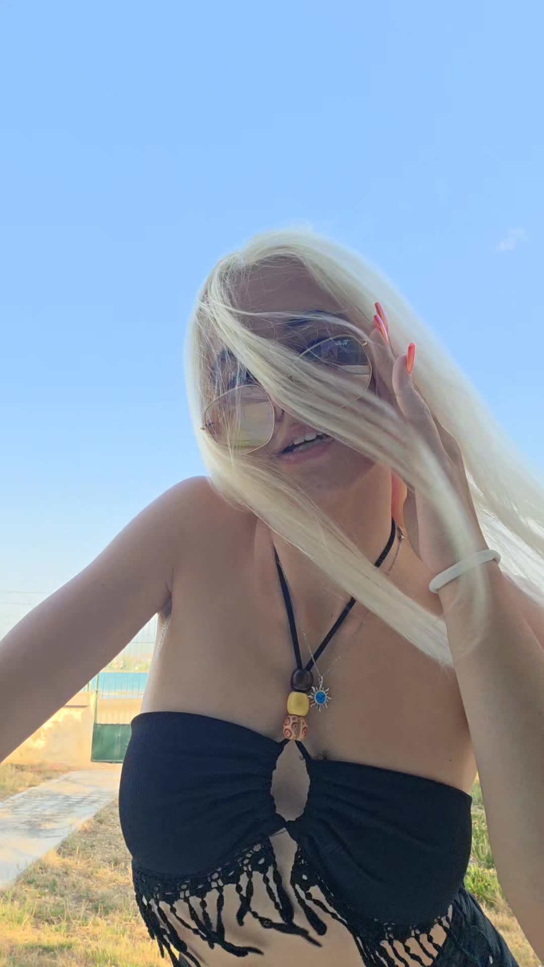 @BlondeQueen