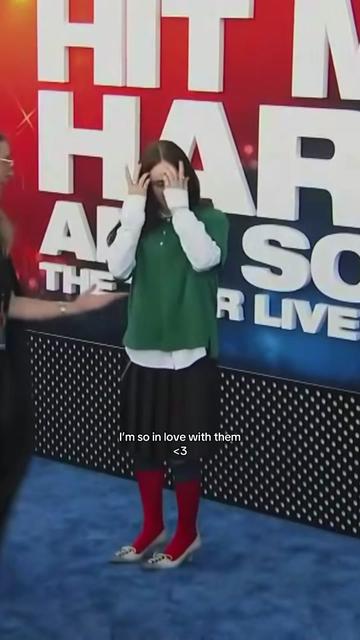 @★₊ ݁𝜗𝜚 ݁ . ǝǝɹʎu . ݁𝜗𝜚 ݁₊★