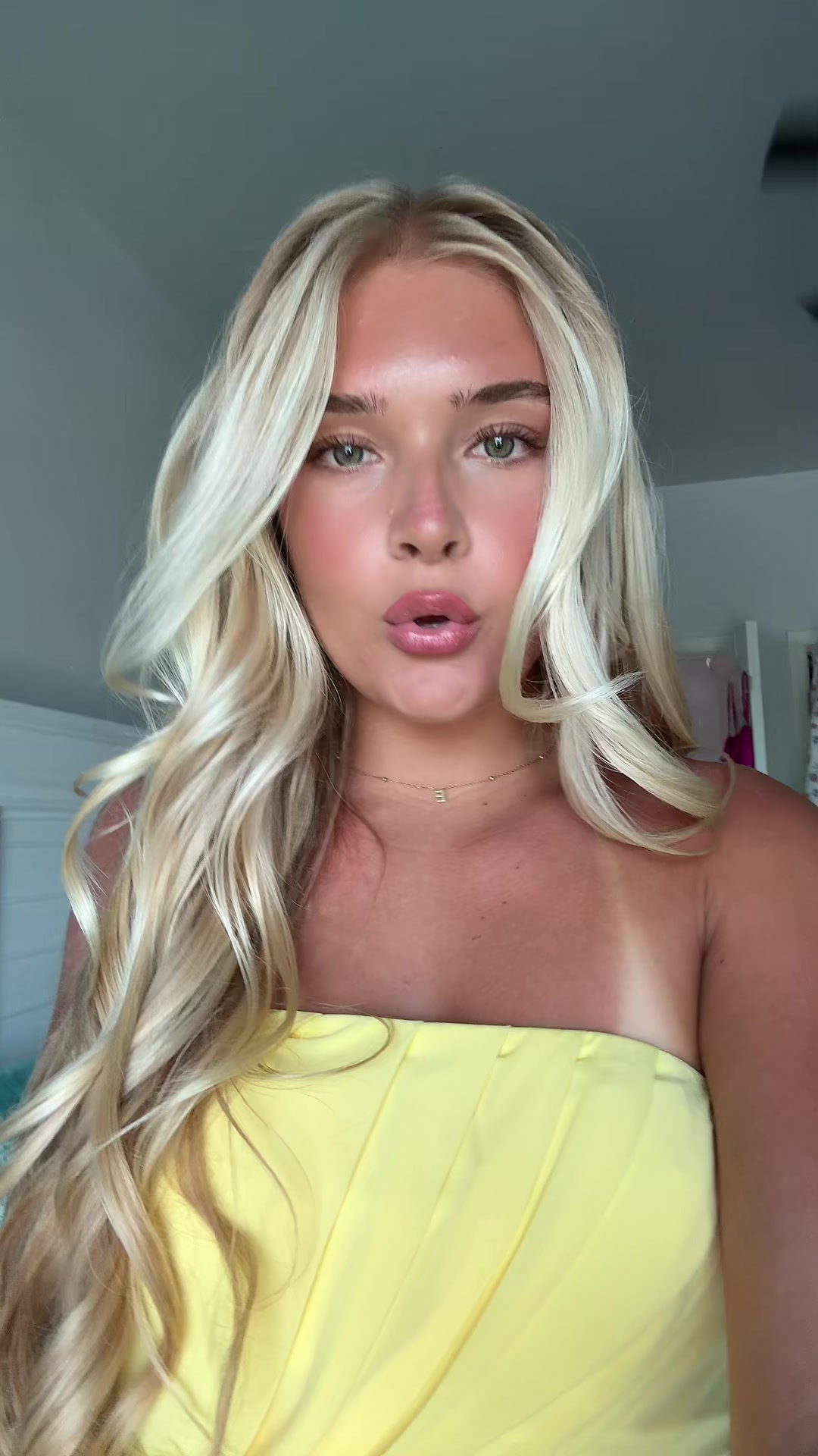 @_whodisdeva_