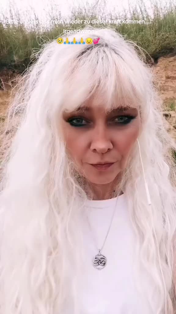 @LIGHTWARRIOR ✨✨🧚&zwj;♀️🦄✨✨