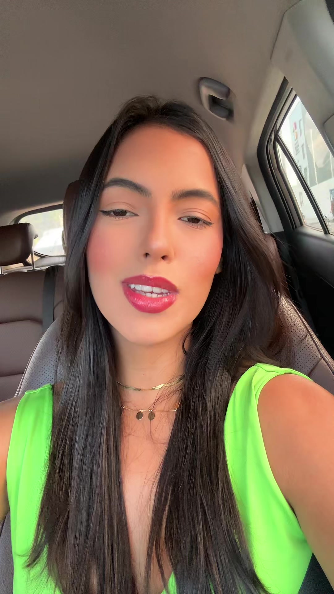 @anabgomess