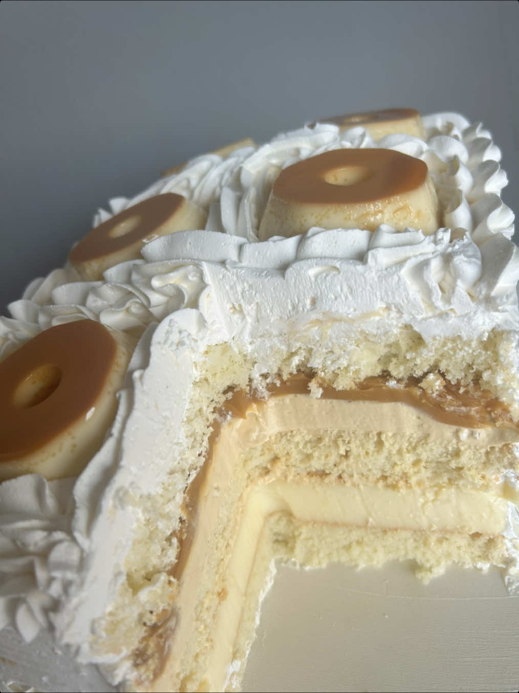 @GABRIELLA COUTO-CONFEITARIA