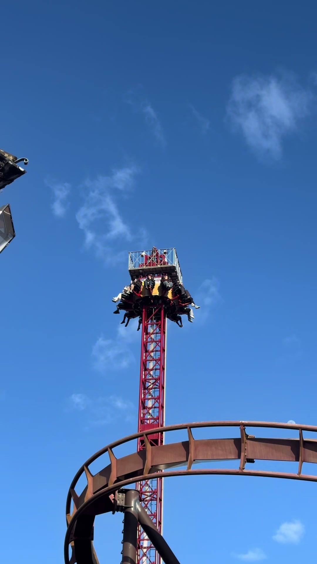 @afl_attractions