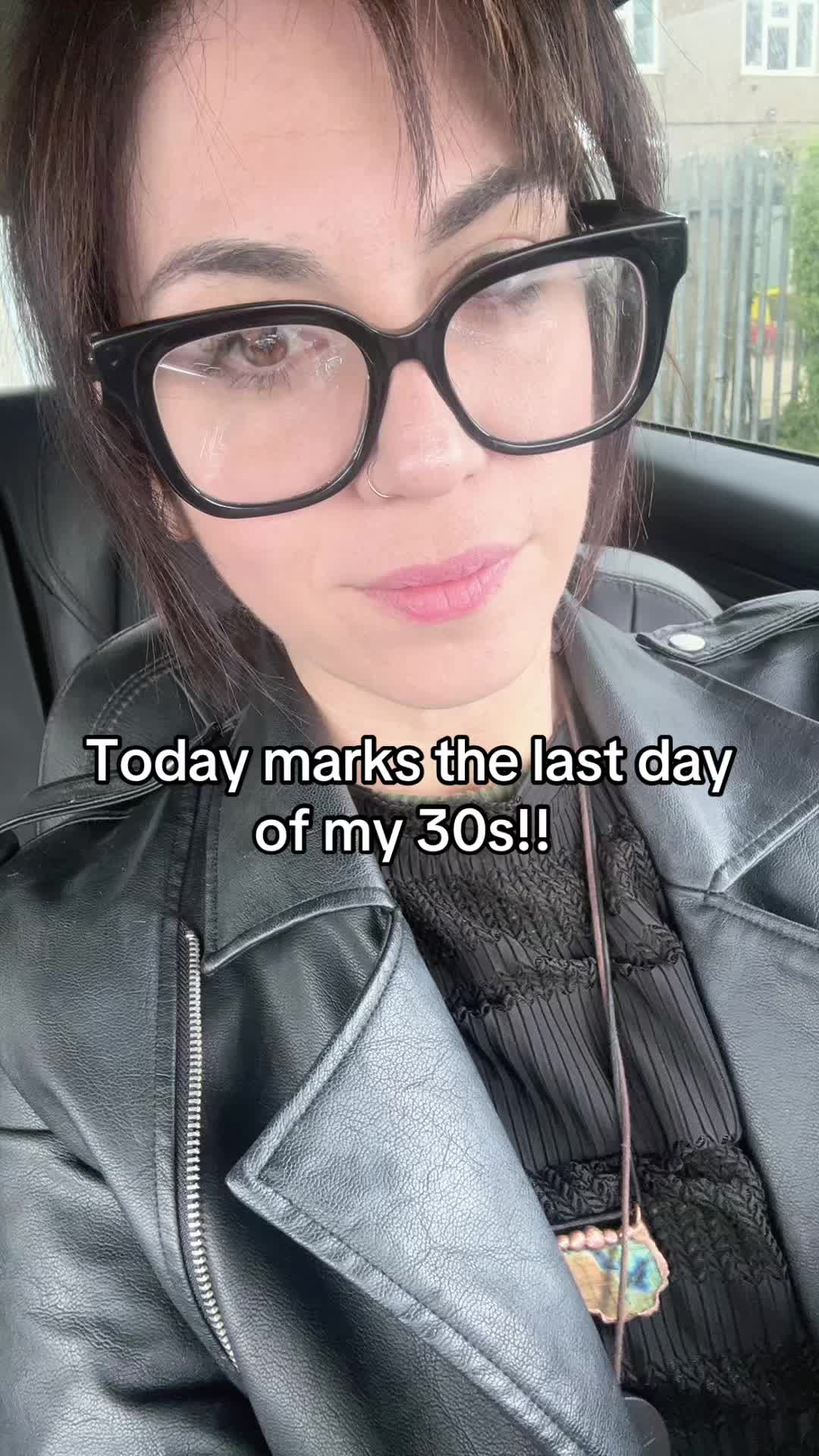 @MissKirsTeaB 💚