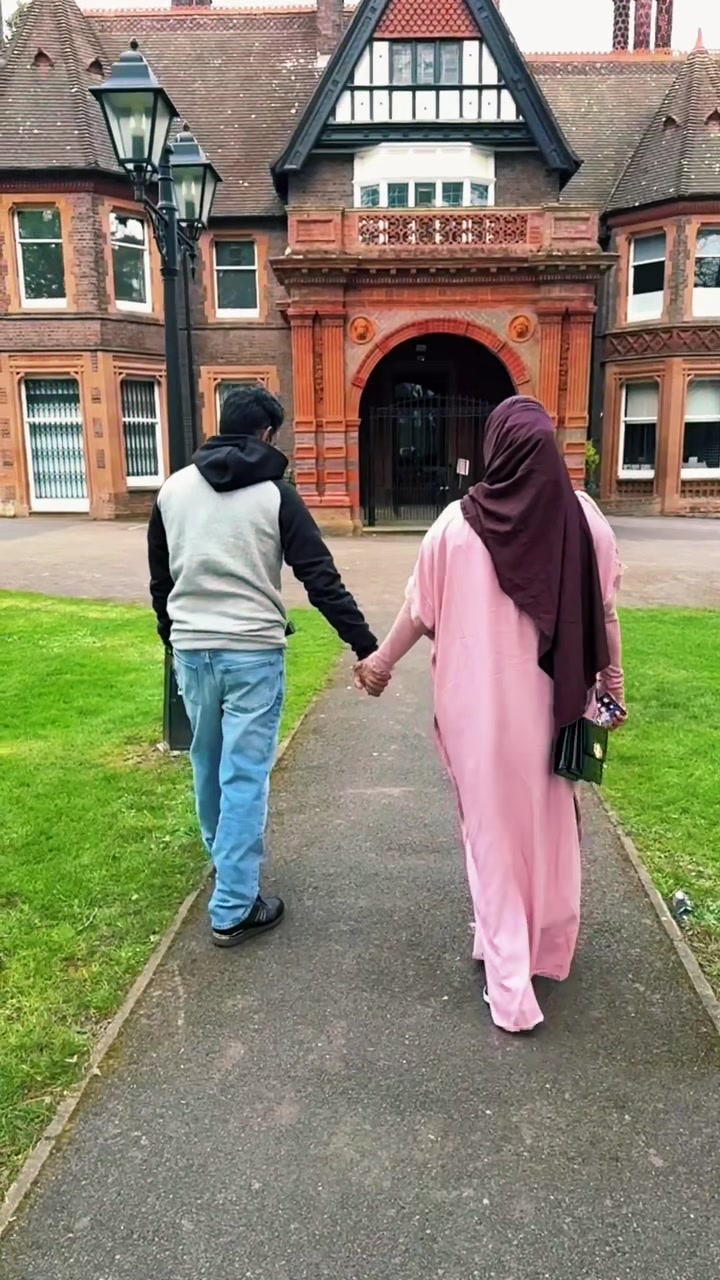 @𝐻𝒶𝓃𝒾𝒻 𝐵𝒽𝒶𝒾 🇬🇧🇧🇩