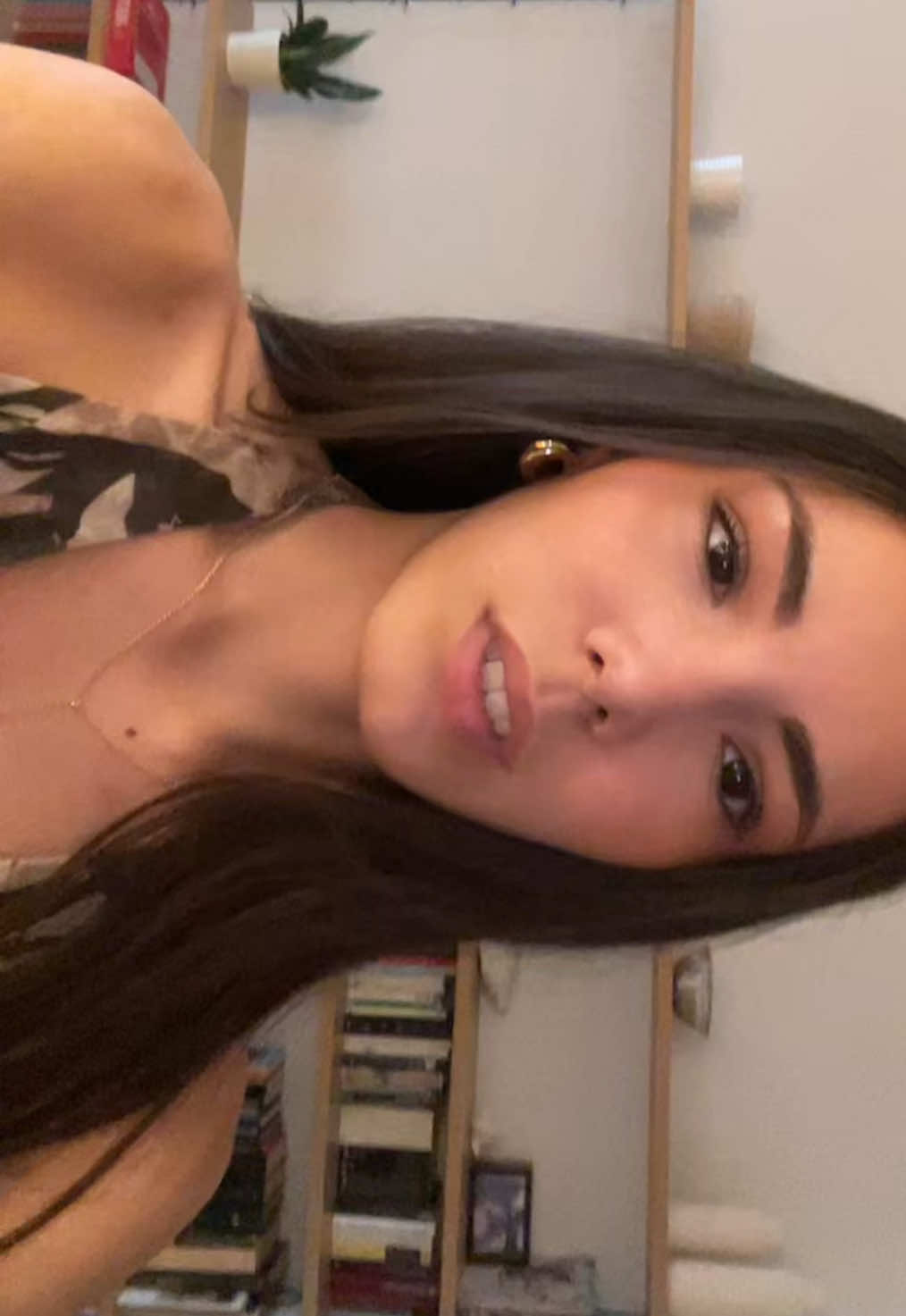 @Inés