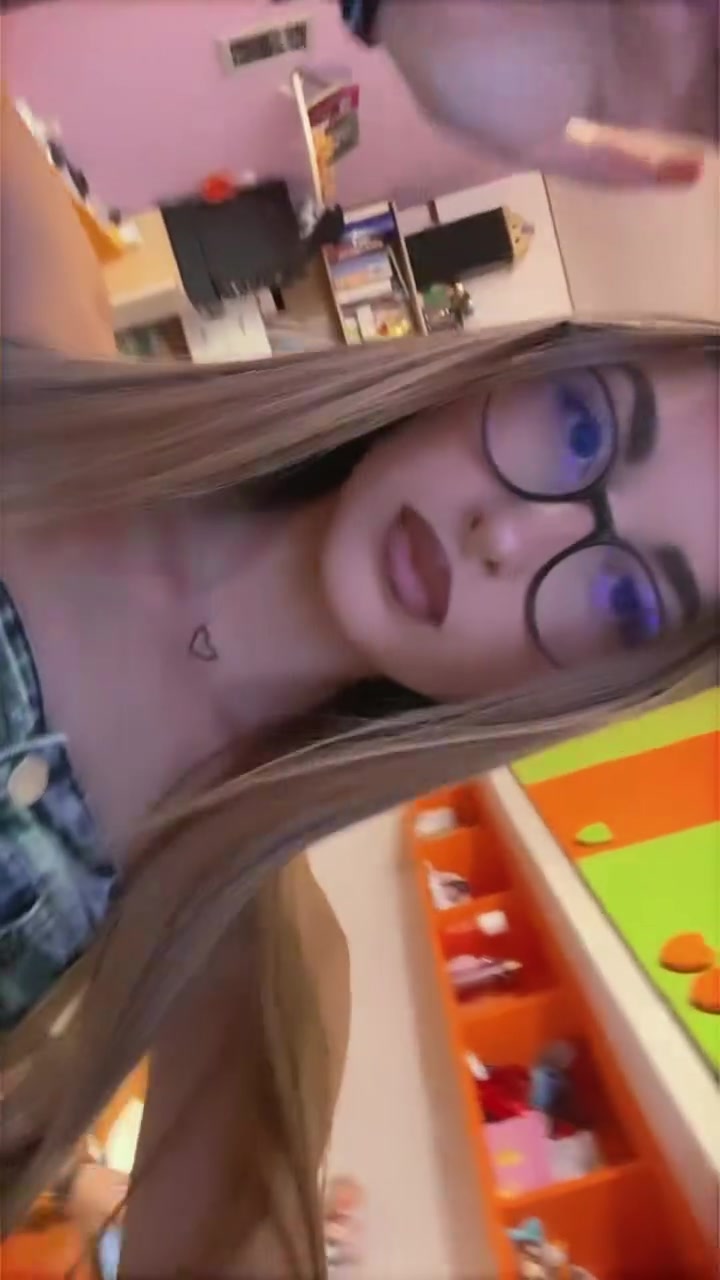 @mari
