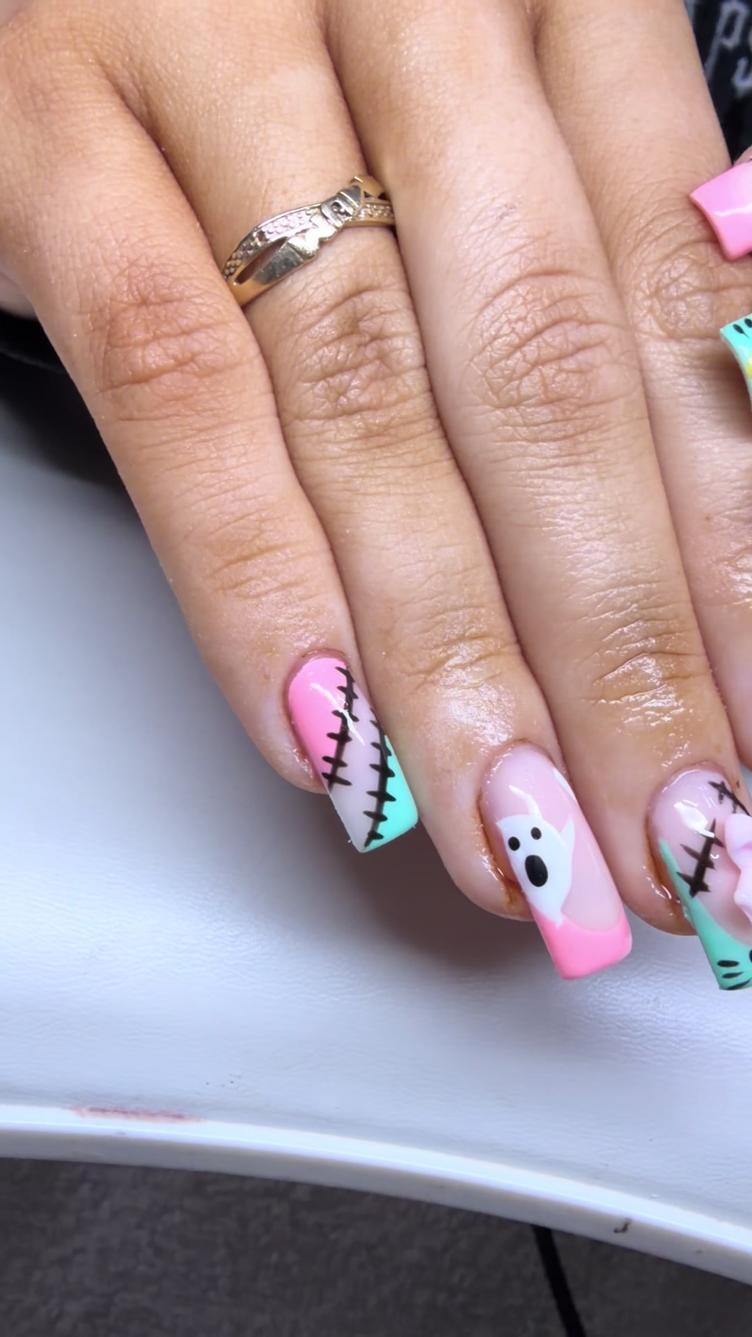 @L.J.K Nails & Beauty