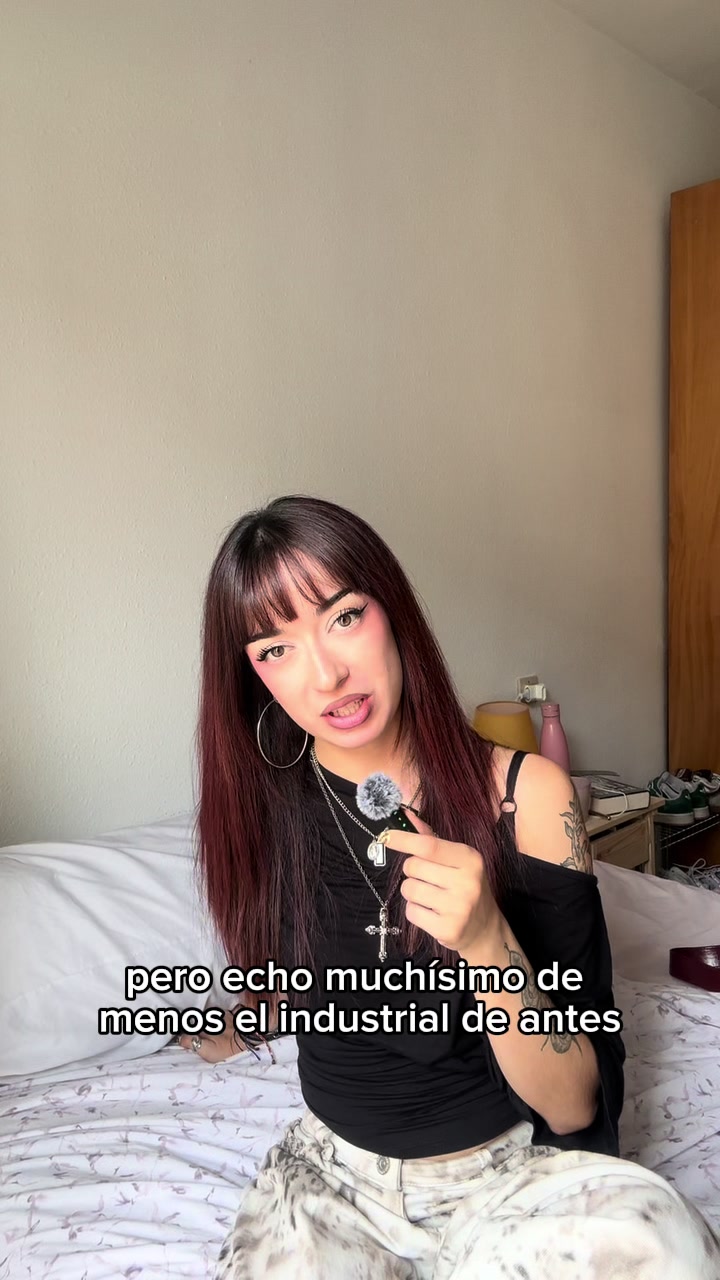 @Dela