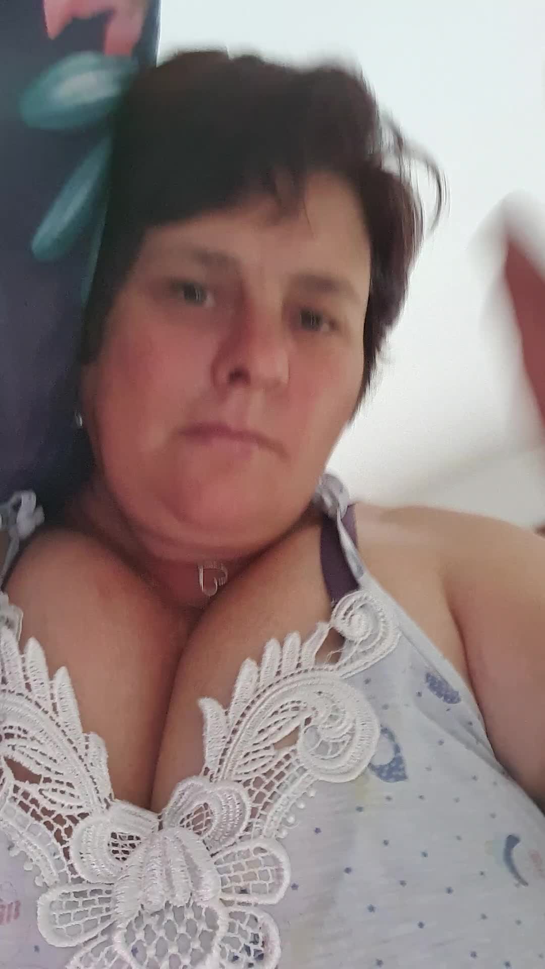 @Valentina hanga2