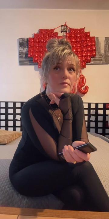 @monia48331