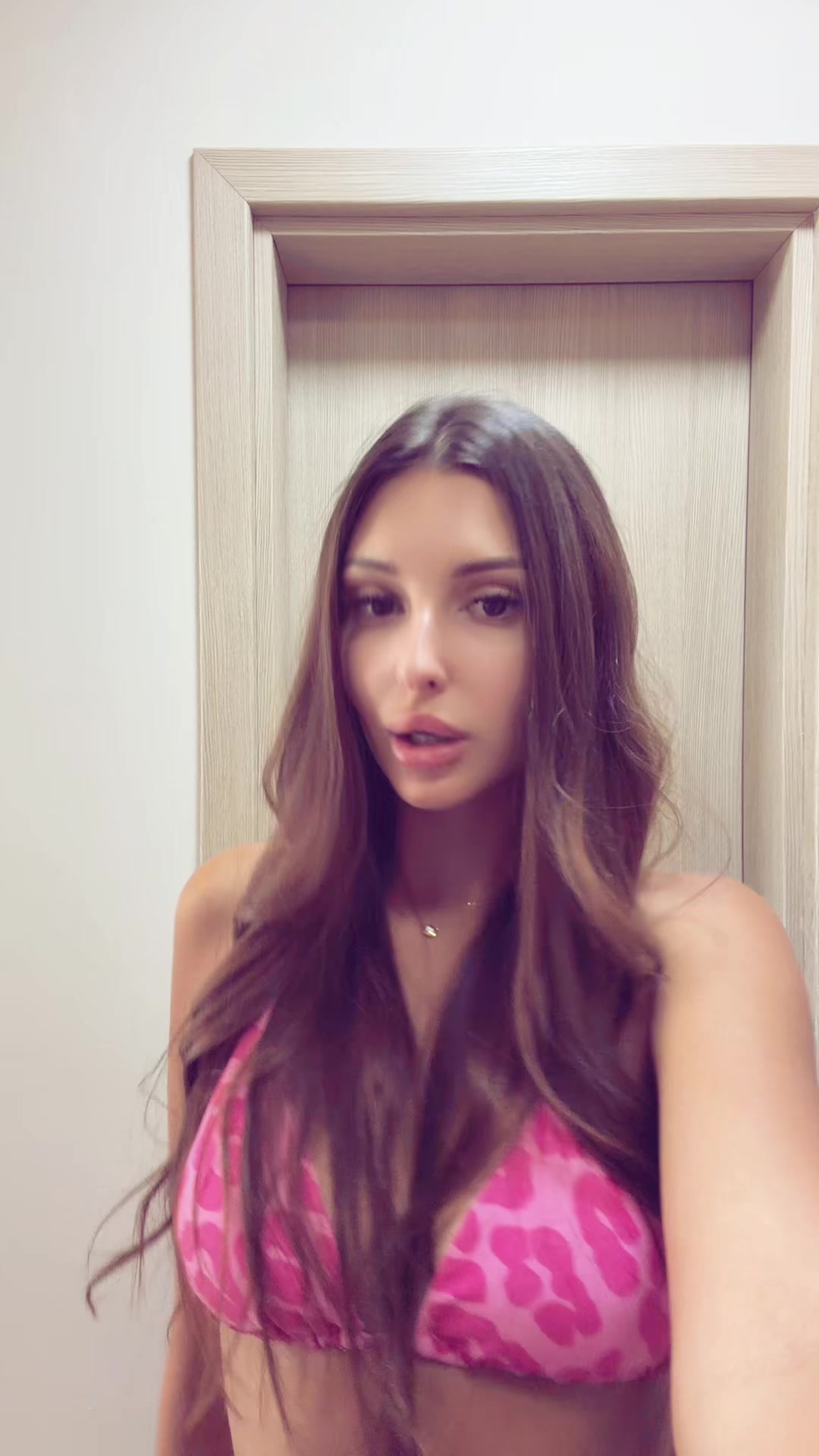 @DOROTEYA