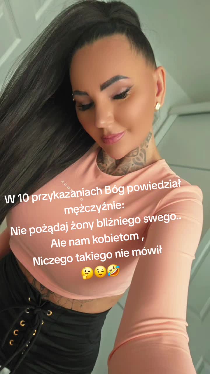 @bombowaczarnulka