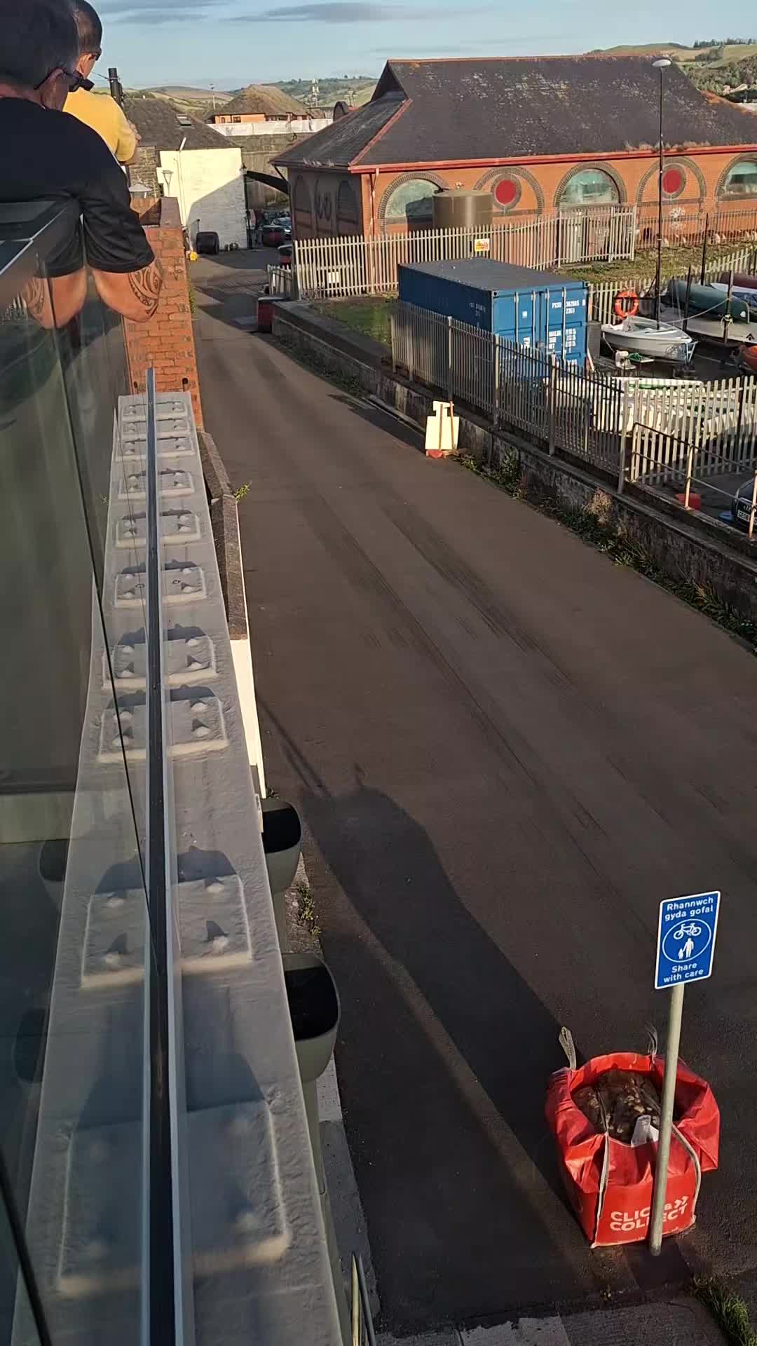@Brynmyrddinwestwalesgetaway
