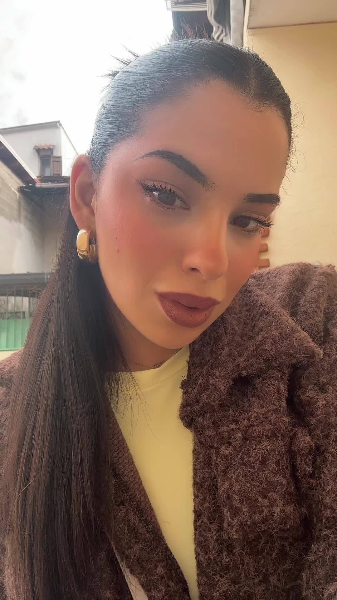 @Simona🌻