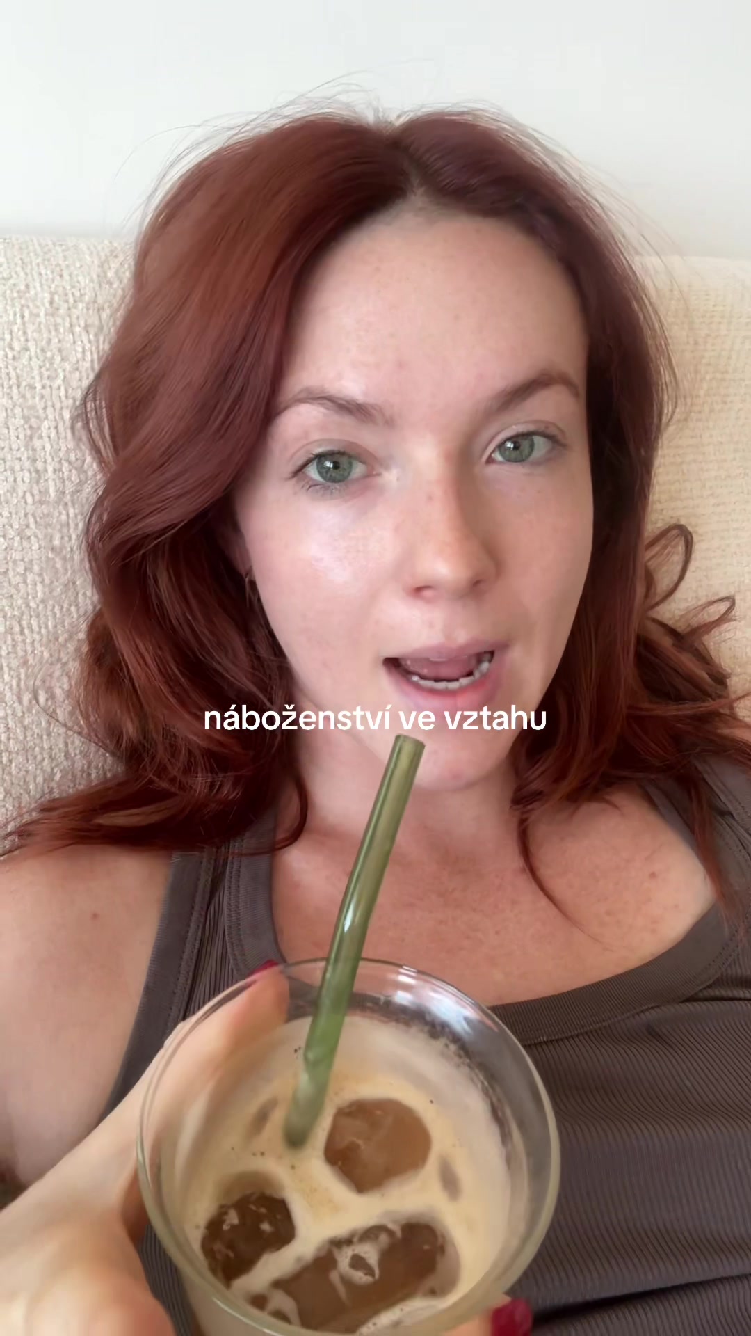@Caroline Barnettova