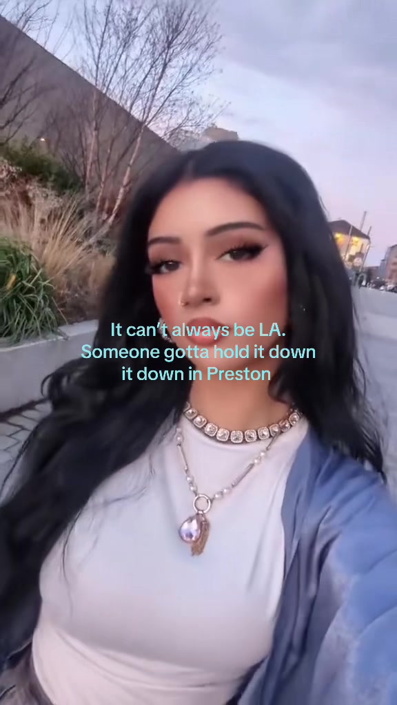 @☆.゚Aleena *. ☽