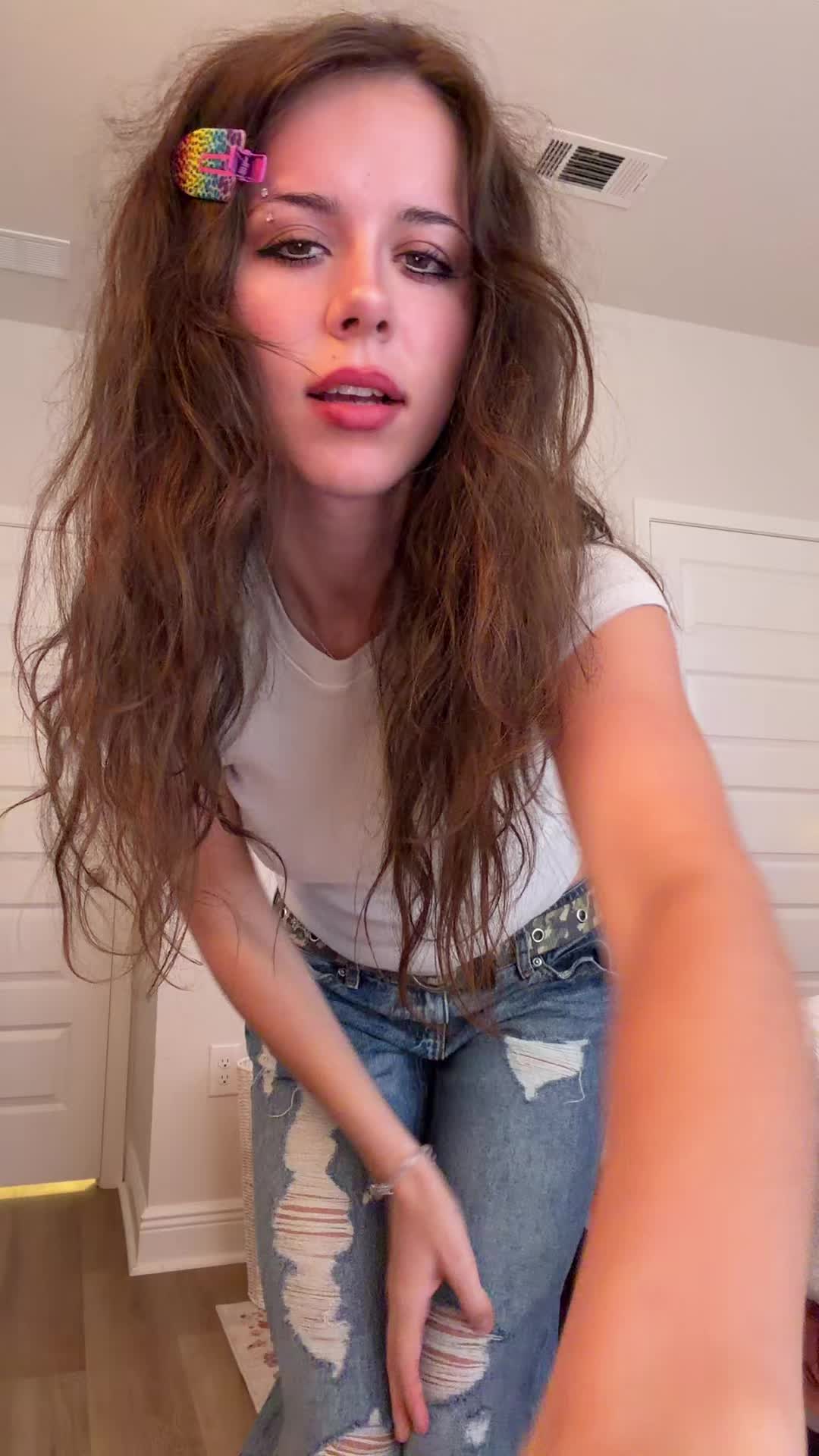 @ay_dih3