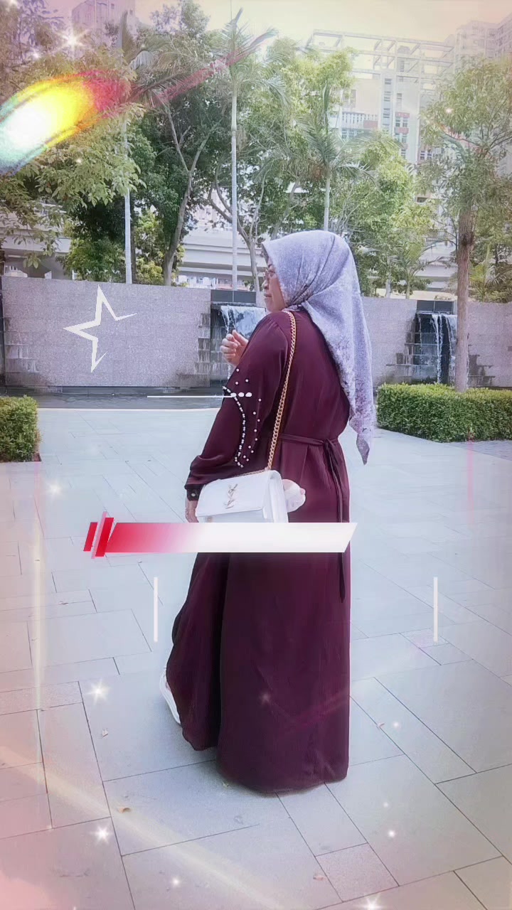 @Nur Huang 🇭🇰