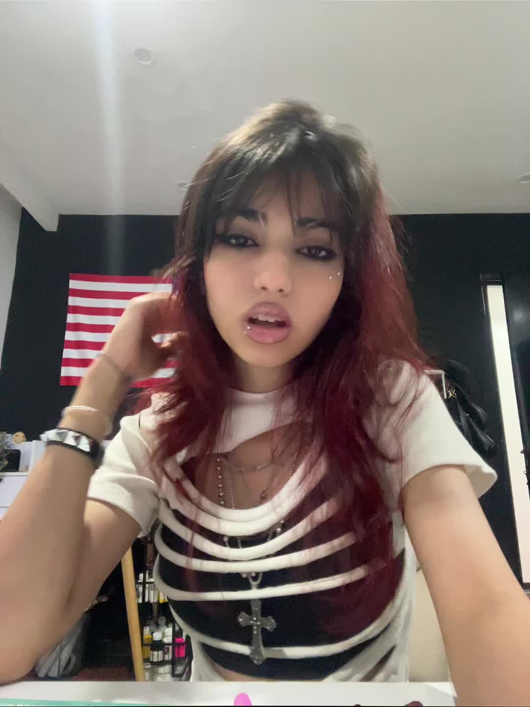 @Um