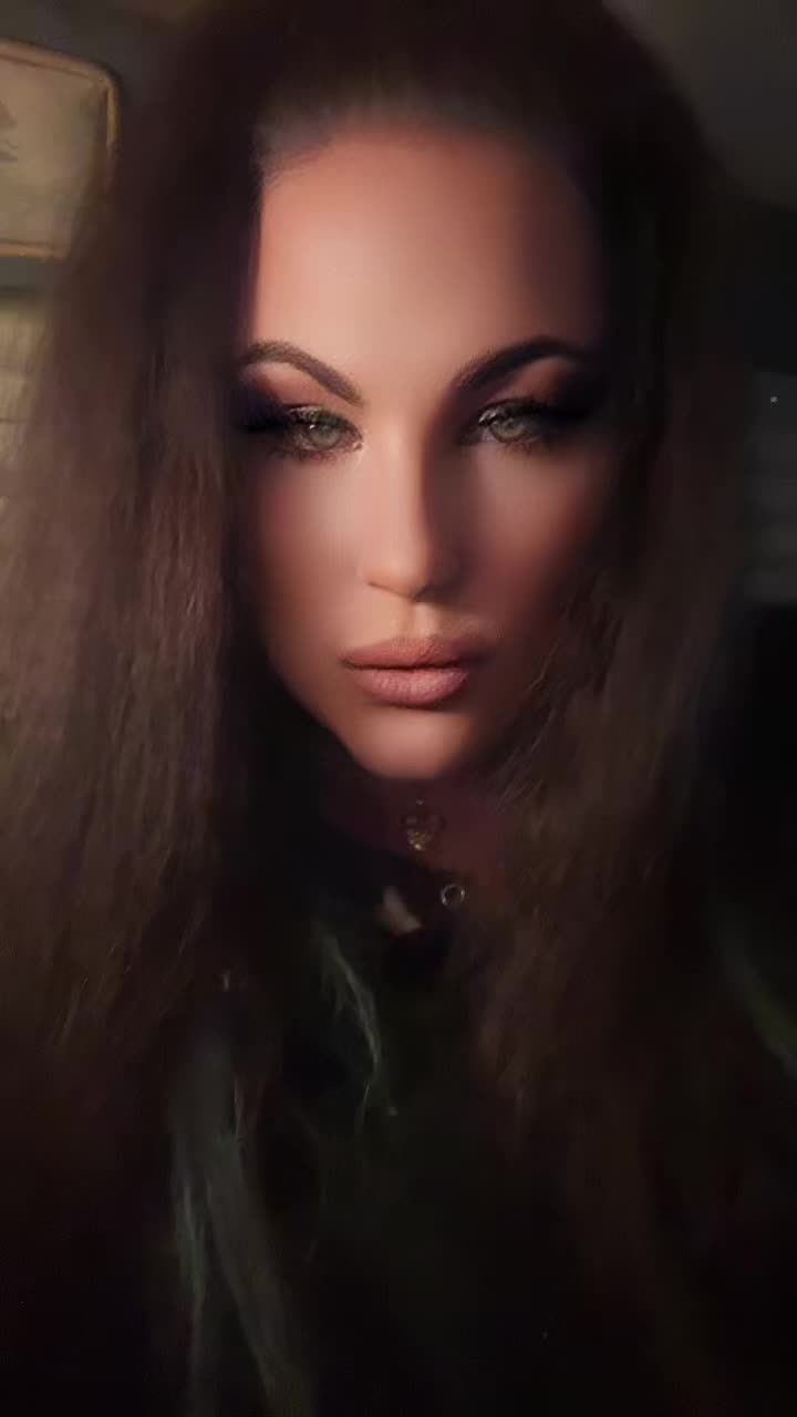 @💃🏻🧠❄️ 𝓕𝓻𝓸𝓼𝓽𝓮𝓭 ❄️🧠🩸