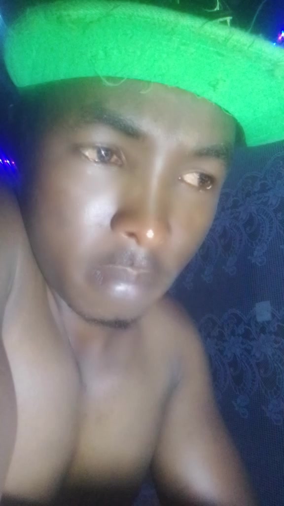 @🥵ĽÏŤ ÖBBÝ💦