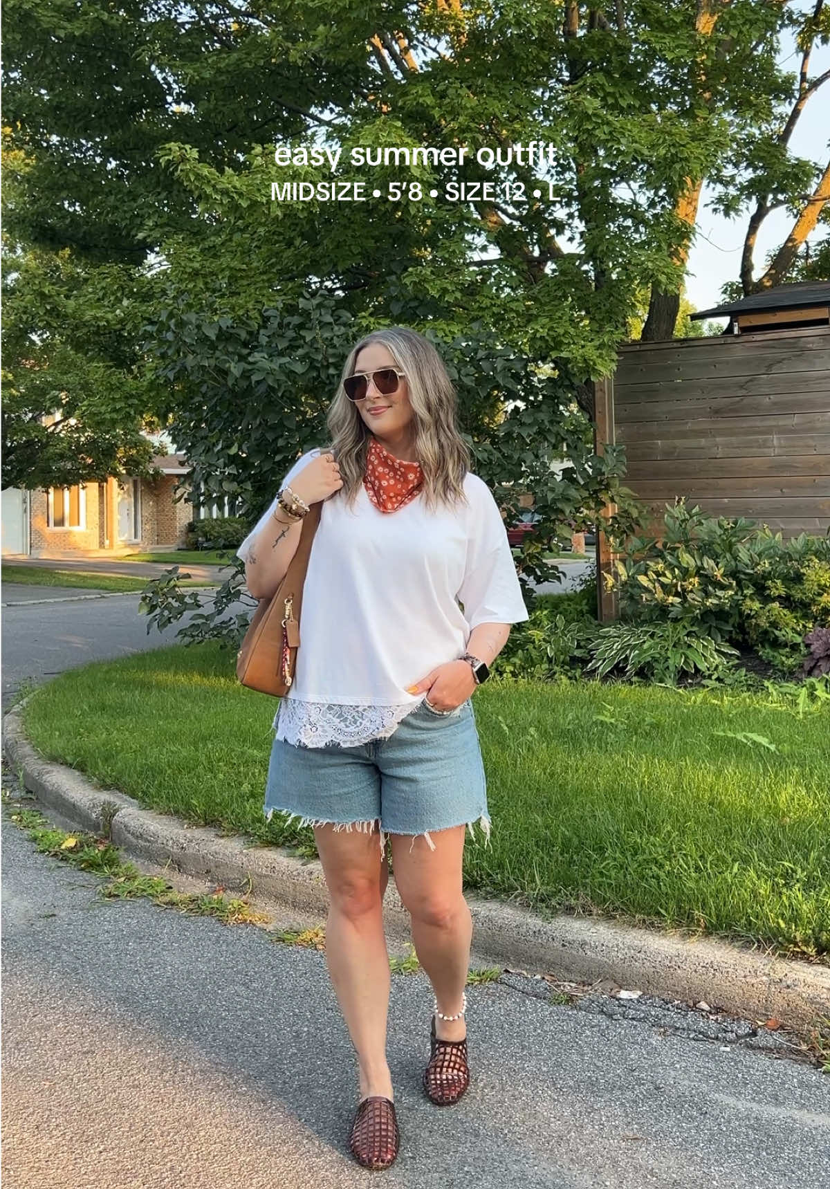 @Nayla | Everyday Midsize Style