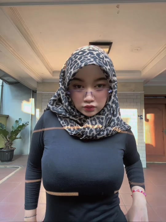 @vaniiaak