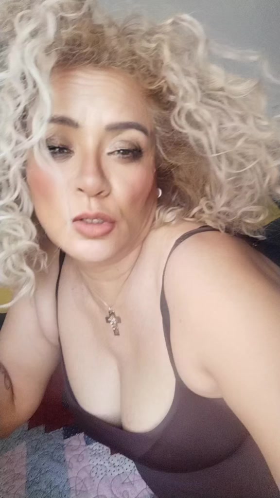 @ELI_FLO2000