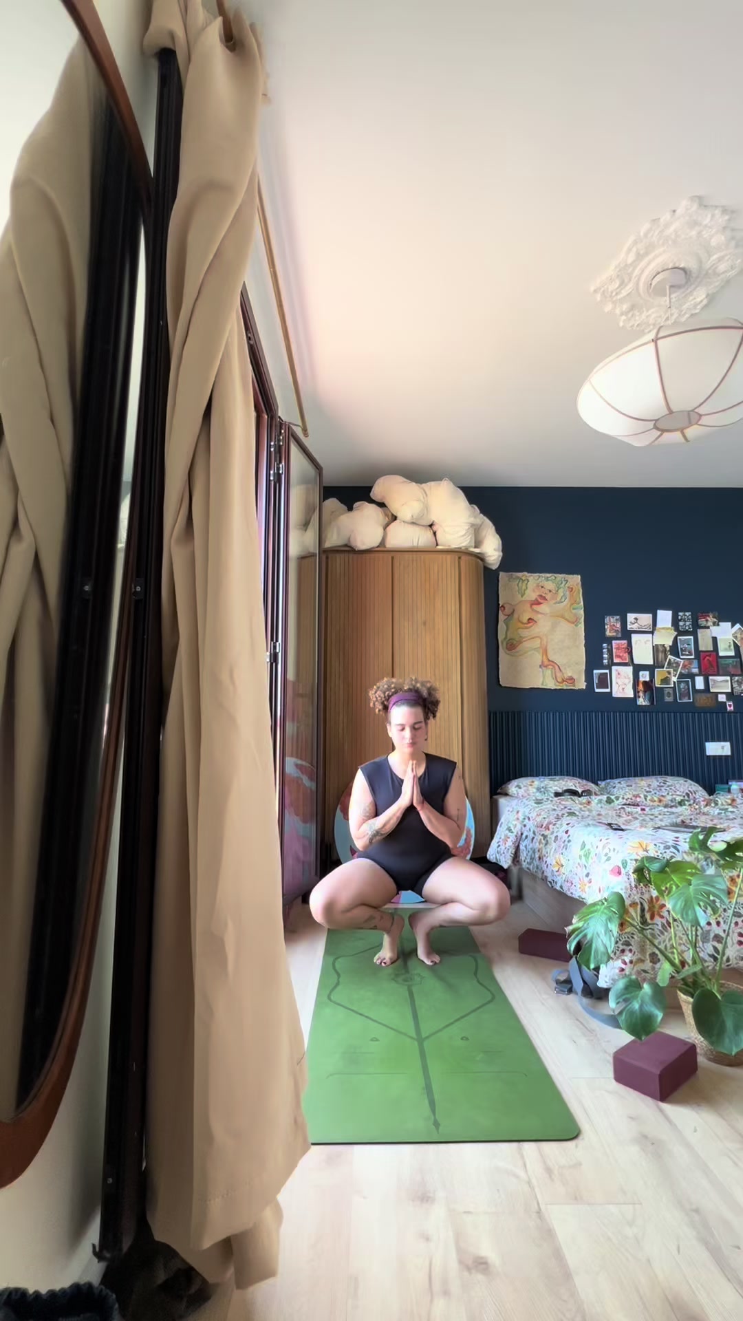 @Salmaflambert