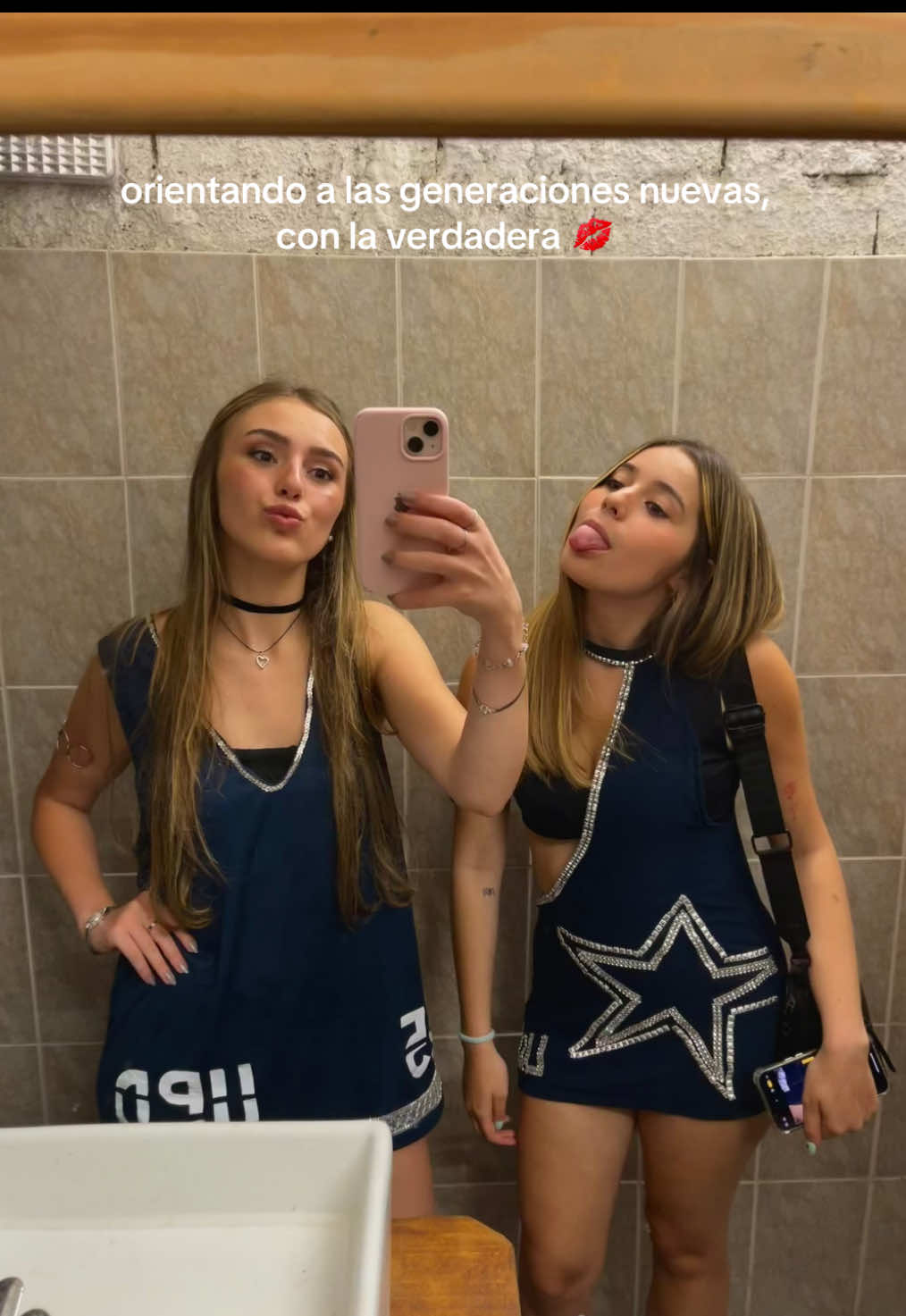 @catitaa🌜