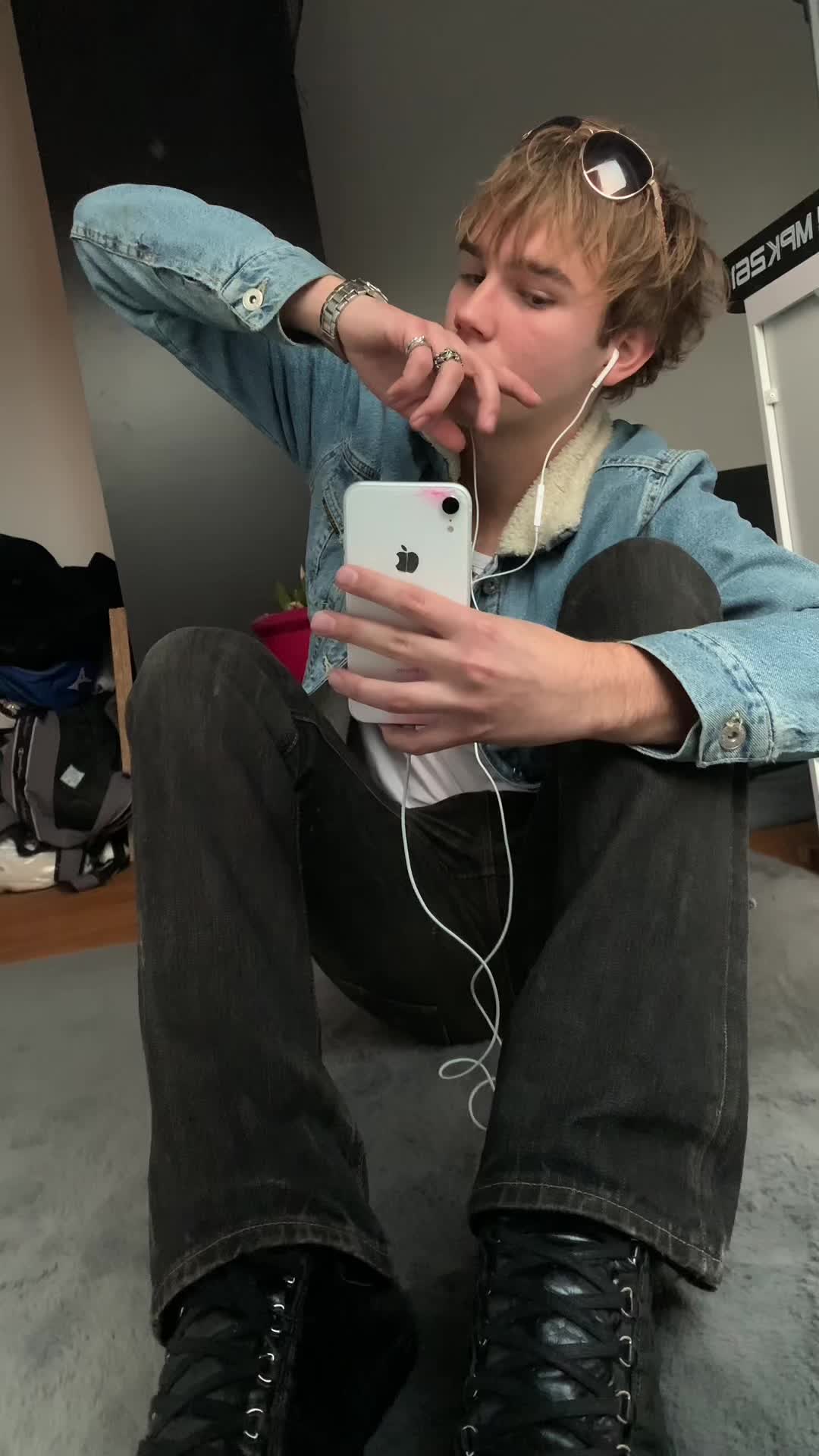 @maejxsty